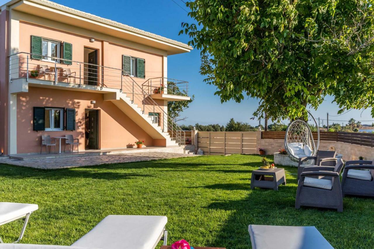 Villa Nissos Linia Luaran gambar
